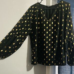 SHEIN Black and Gold 3/4 Sleeve Relaxed Blouse pre owned in good condition